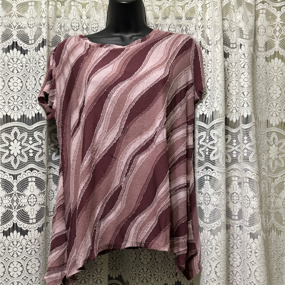 Simply Vera blouses 👚